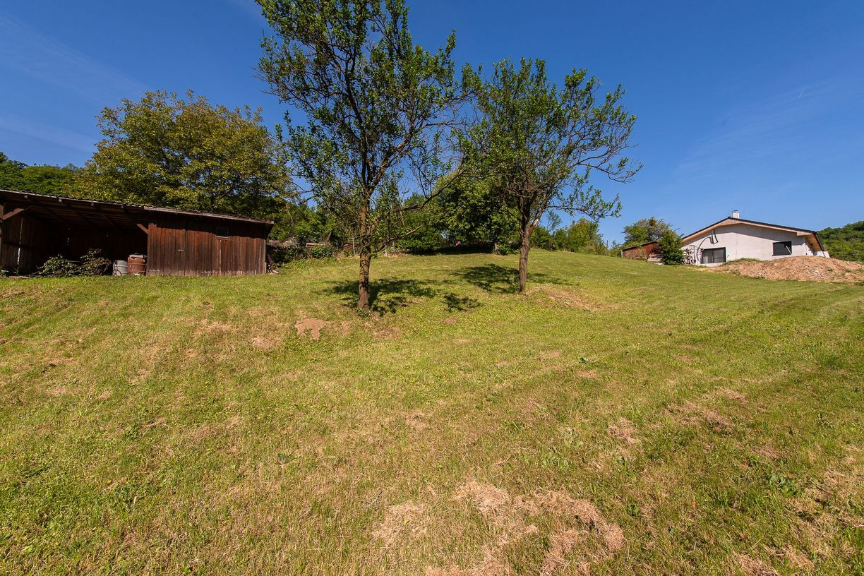 Stará Dúbrava | 1141 m² | Slnečný pozemok s výhľadom