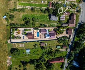 Celoročne obývateľná chata s bazénom a vlastným vodojemom v Závadke – vyšší štandard