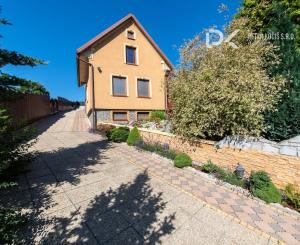 Celoročne obývateľná chata s bazénom a vlastným vodojemom v Závadke – vyšší štandard