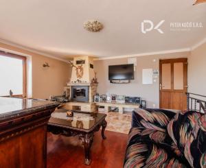 Celoročne obývateľná chata s bazénom a vlastným vodojemom v Závadke – vyšší štandard