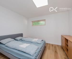 Polyfunkčná budova + 1000 m² pozemok v logistickej zóne – Ružinov (funkcia 302)