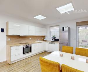 PREDAJ | 5i novostavba so záhradou a terasou – Prešov