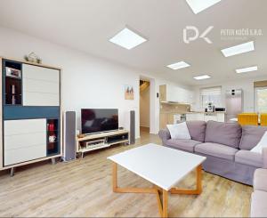 PREDAJ | 5i novostavba so záhradou a terasou – Prešov