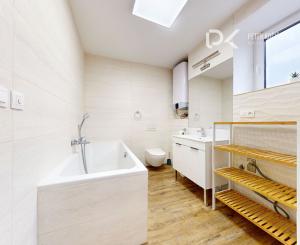 PREDAJ | 5i novostavba so záhradou a terasou – Prešov