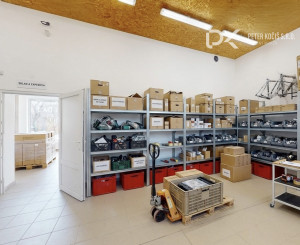 Obchodný priestor 75 m² Komenského – sklad, parkovanie