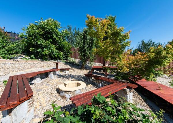 Celoročne obývateľná chata s bazénom a vlastným vodojemom v Závadke – vyšší štandard