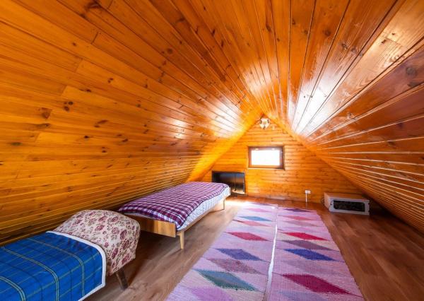 Celoročne obývateľná chata s bazénom a vlastným vodojemom v Závadke – vyšší štandard